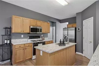 816 Pond View Lane, Sugar Hill, GA 30518 - Photo 12