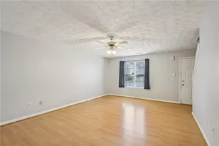 5007 Chupp Way Cir, Lithonia, GA 30038 - Photo 4