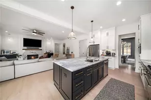 1941 Royal Ct, Atlanta, GA 30341 - Photo 14