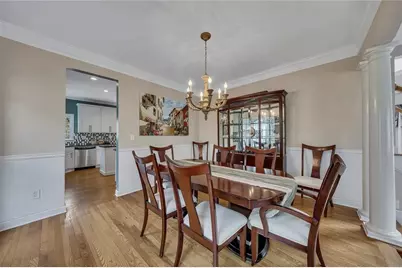 102 Valley Circle, Woodstock, GA 30189 - Photo 6