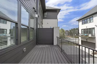 6654 Sterling Drive, Atlanta, GA 30328 - Photo 16