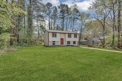 3394 Dearwood Drive SW, Lilburn, GA 30047 - Photo 2