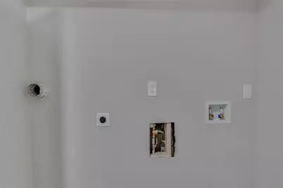 3394 Dearwood Drive SW, Lilburn, GA 30047 - Photo 36