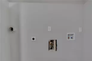 3394 Dearwood Dr SW, Lilburn, GA 30047 - Photo 36