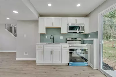 3394 Dearwood Drive SW, Lilburn, GA 30047 - Photo 30