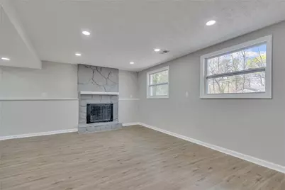 3394 Dearwood Drive SW, Lilburn, GA 30047 - Photo 26