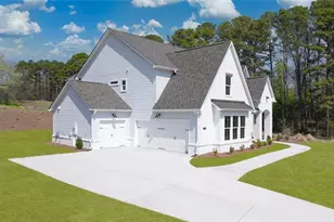 8290 Creekside Overlook Dr, Gainesville, GA 30506 - Photo 6