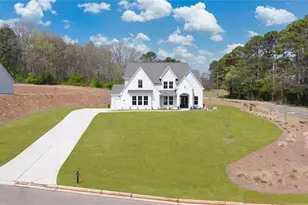 8290 Creekside Overlook Dr, Gainesville, GA 30506 - Photo 2