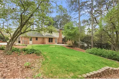 5465 Trowbridge Drive, Dunwoody, GA 30338 - Photo 30