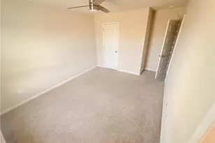 1013 Autumn Dr, Loganville, GA 30052 - Photo 22