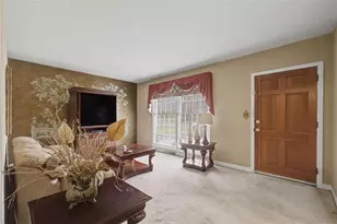 263 E Girard Ave E, Cedartown, GA 30125 - Photo 4