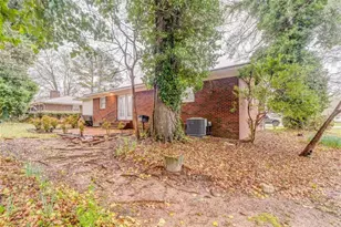 263 E Girard Ave E, Cedartown, GA 30125 - Photo 38