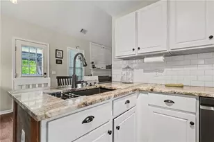 15 Indian Valley Way, Rydal, GA 30171 - Photo 10