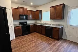 245 Darling Ln, Pendergrass, GA 30567 - Photo 4