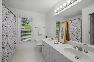 8705 River Bluff Ln, Roswell, GA 30076 - Photo 32