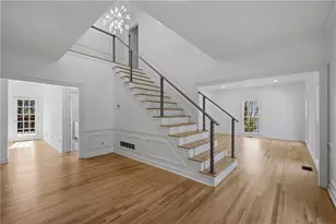 8705 River Bluff Ln, Roswell, GA 30076 - Photo 6