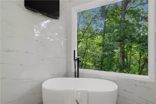 8705 River Bluff Ln, Roswell, GA 30076 - Photo 28