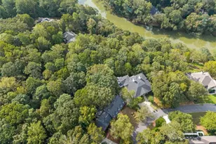 8705 River Bluff Ln, Roswell, GA 30076 - Photo 50
