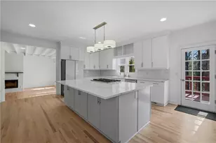 8705 River Bluff Ln, Roswell, GA 30076 - Photo 12