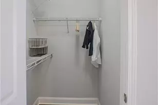 546 Sarabrook Pl, Sandy Springs, GA 30342 - Photo 32