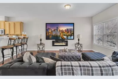 2275 Spin Drift Way, Lawrenceville, GA 30043 - Photo 8