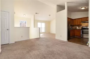 2413 Tolliver Hills Ln, Ellenwood, GA 30294 - Photo 10