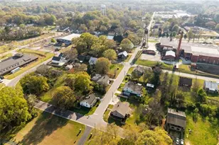 404 Mill St, Monroe, GA 30655 - Photo 38