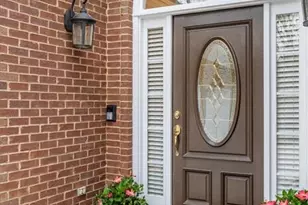 565 Kings County Ct, Milton, GA 30004 - Photo 2