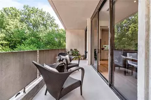 2575 Peachtree Rd NE, Atlanta, GA 30305 - Photo 32