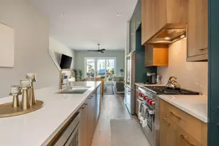 699 Vidalia Ln NW, Atlanta, GA 30318 - Photo 22