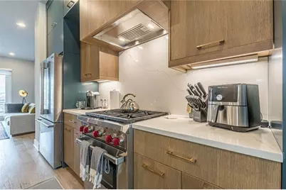 699 Vidalia Lane NW, Atlanta, GA 30318 - Photo 14