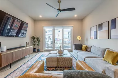 699 Vidalia Lane NW, Atlanta, GA 30318 - Photo 6