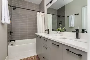 699 Vidalia Ln NW, Atlanta, GA 30318 - Photo 40