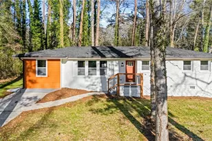 3252 Pinehill Dr, Decatur, GA 30032 - Photo 2