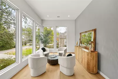 1260 Kingsley Circle NE, Atlanta, GA 30324 - Photo 10