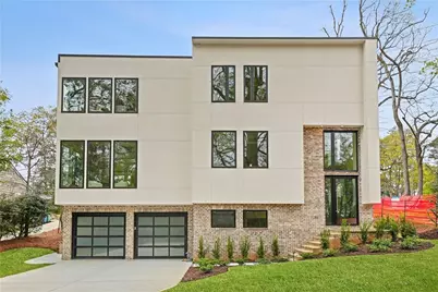 1260 Kingsley Circle NE, Atlanta, GA 30324 - Photo 2