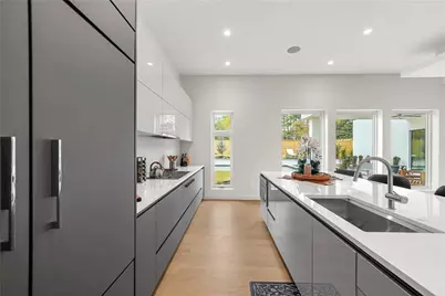 1260 Kingsley Circle NE, Atlanta, GA 30324 - Photo 20