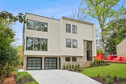 1260 Kingsley Circle NE, Atlanta, GA 30324 - Photo 4