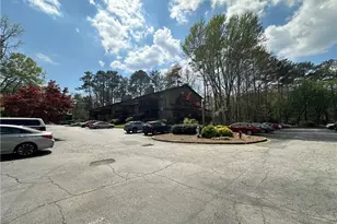 303 River Run Dr, Sandy Springs, GA 30350 - Photo 36