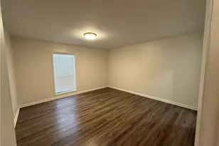 303 River Run Dr, Sandy Springs, GA 30350 - Photo 22