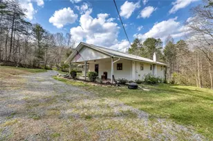 399 Pack Creek Rd, Blue Ridge, GA 30513 - Photo 2