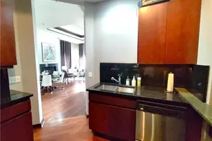 3334 Peachtree Rd NE, Atlanta, GA 30326 - Photo 20