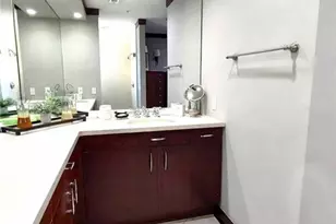 3334 Peachtree Rd NE, Atlanta, GA 30326 - Photo 32