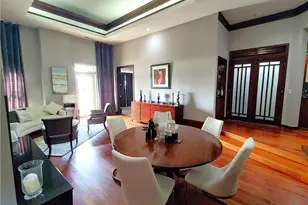 3334 Peachtree Rd NE, Atlanta, GA 30326 - Photo 14