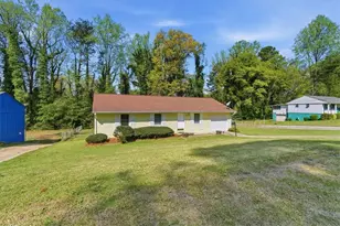 2614 Spring Dr, Smyrna, GA 30080 - Photo 2