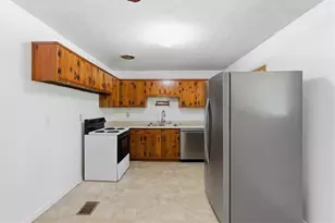 2614 Spring Dr, Smyrna, GA 30080 - Photo 12