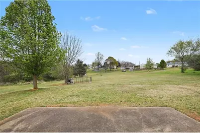 4661 Turning Leaf Drive, Gillsville, GA 30543 - Photo 24