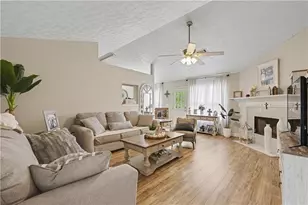 4661 Turning Leaf Dr, Gillsville, GA 30543 - Photo 4