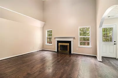 171 Barrington Farms Parkway, Sharpsburg, GA 30277 - Photo 2