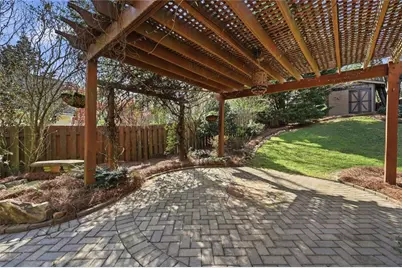 1634 Bailey Farms Drive, Lawrenceville, GA 30043 - Photo 10